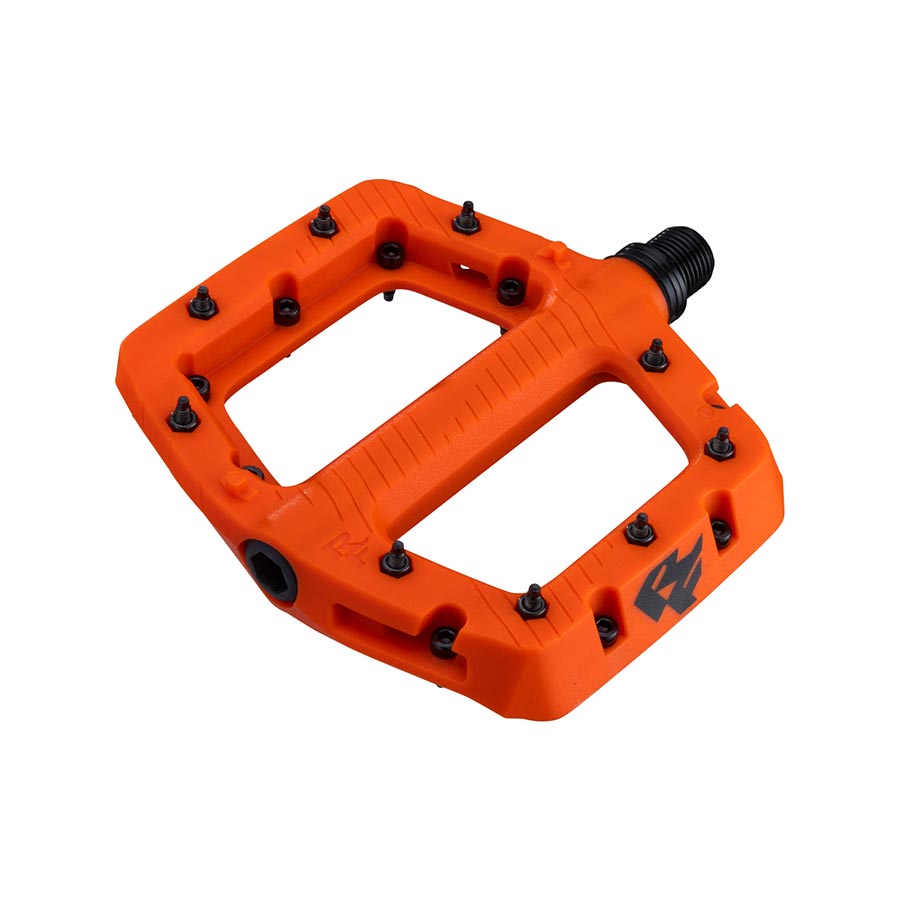 Raceface, Chester Large, Platform Pedals, Body: Nylon, Spindle: Cr-Mo, 9/16'', Black, Pair